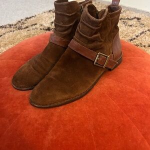 H.S. Trask suede leather Ankle Boots booties Slouchy Design Buckle harness 10
